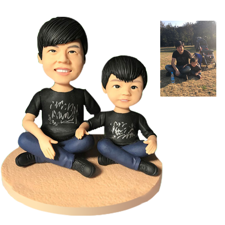 Fully Customizable 2 Person Bobbleheads Gift For Couple